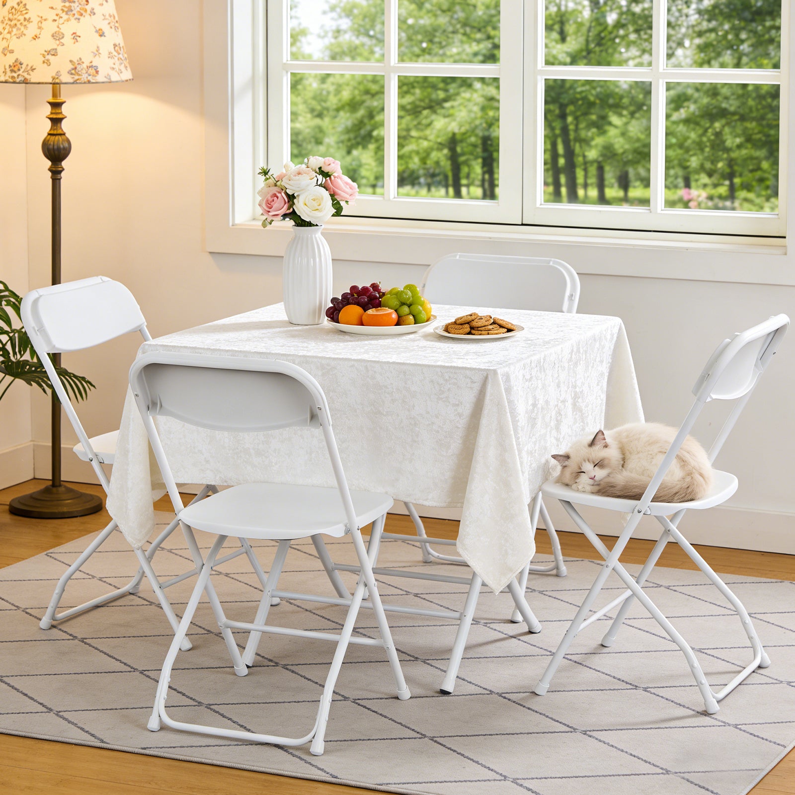 WASUHE 10 Pack White Plastic Folding Chairs, Indoor Outdoor Portable Stackable Commercial Chairs with Non-slip Design, 350lbs Capacity, Indoor Outdoor for Events Wedding Party Office Dining